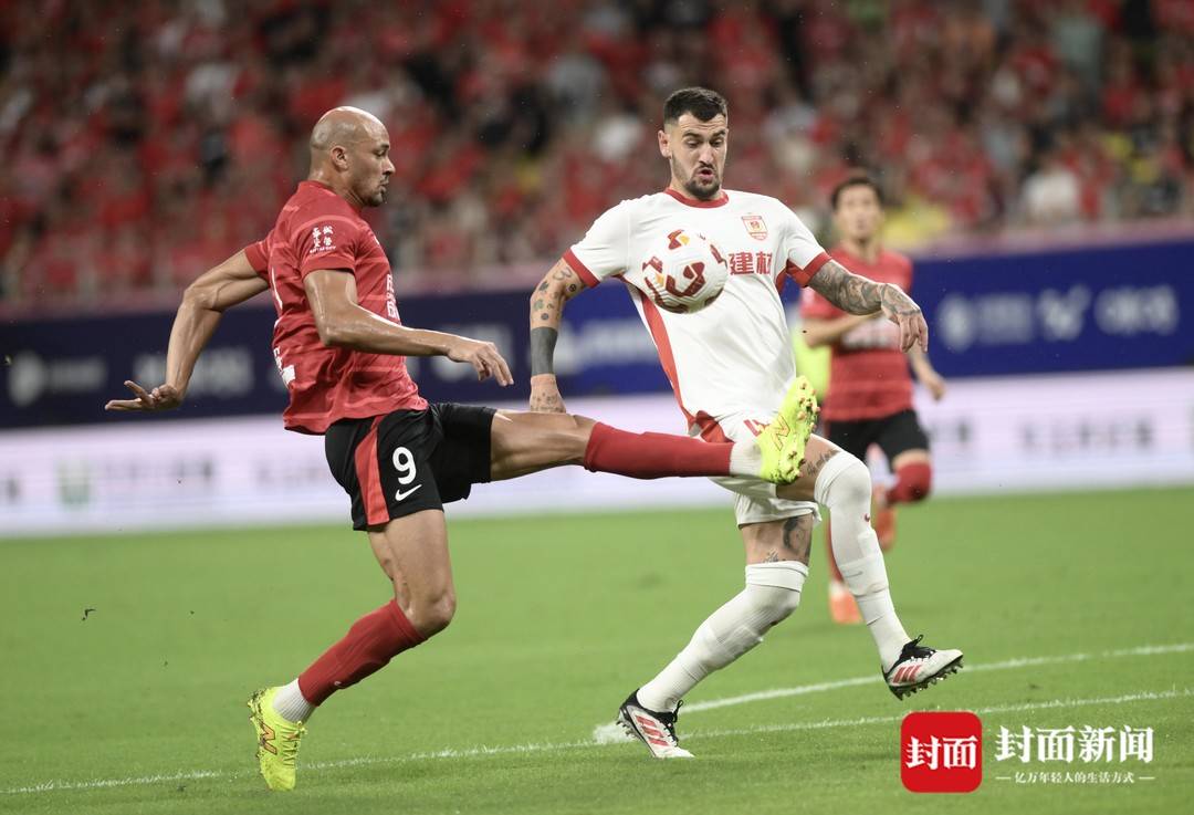 中超首尾大, entit 中超首尾大, entit